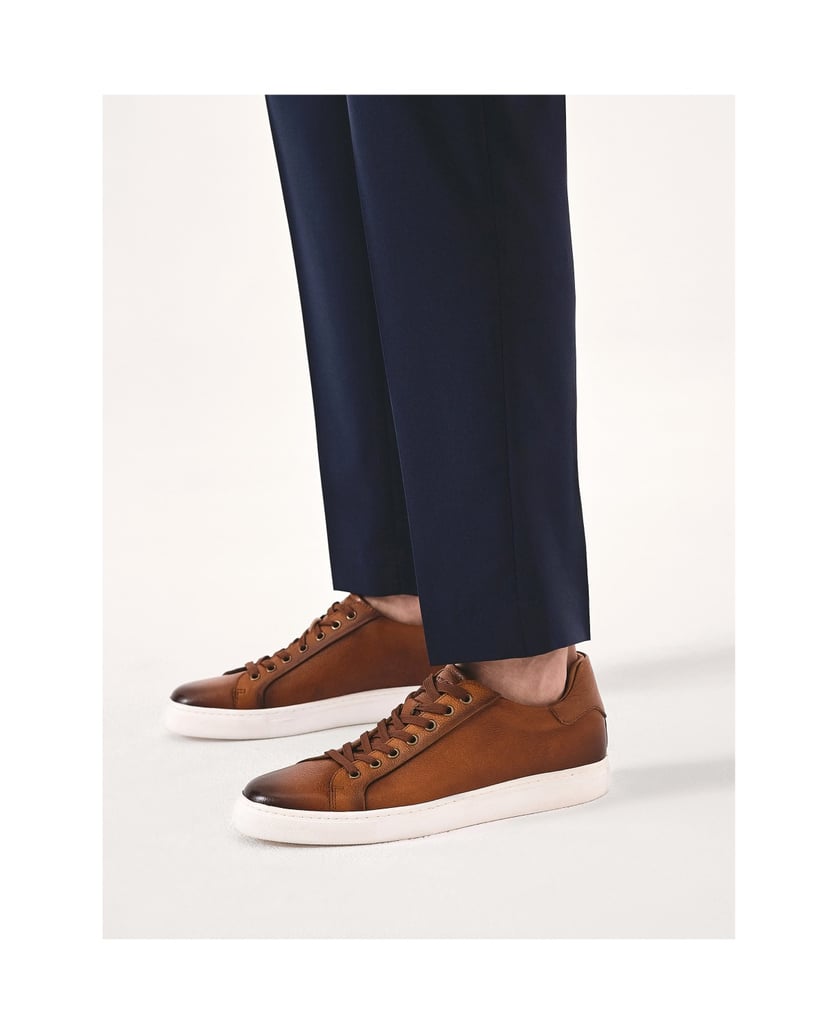 Kazar-Minimalist-brown-sneakers-with-white-sole-hnedá