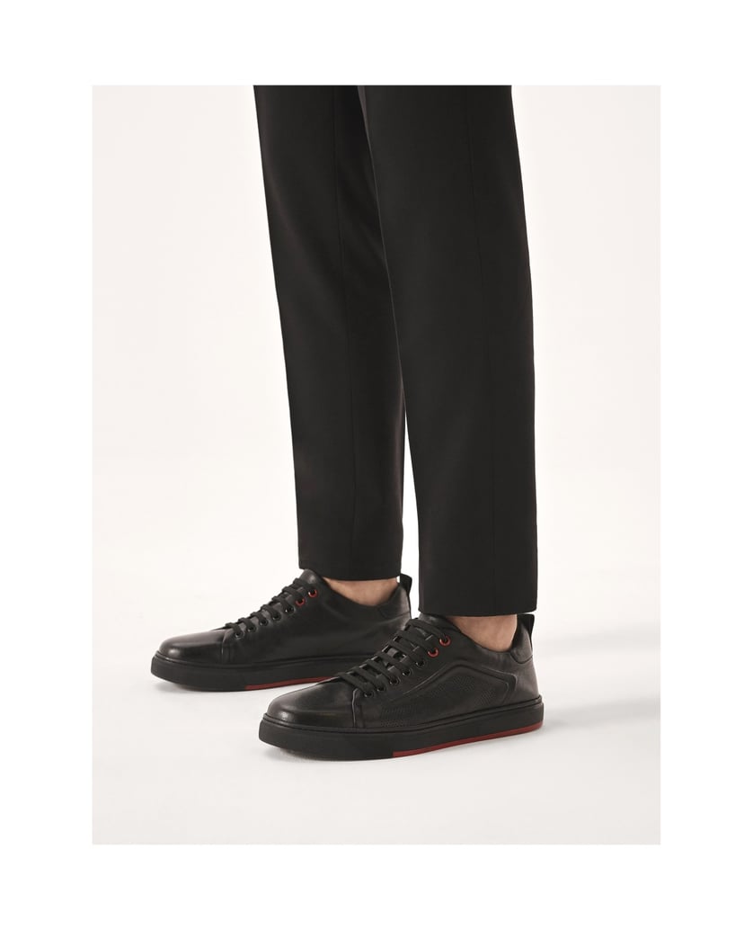 Kazar-Schwarze-Sneakers-aus-Leder-mit-Perforat-schwarz