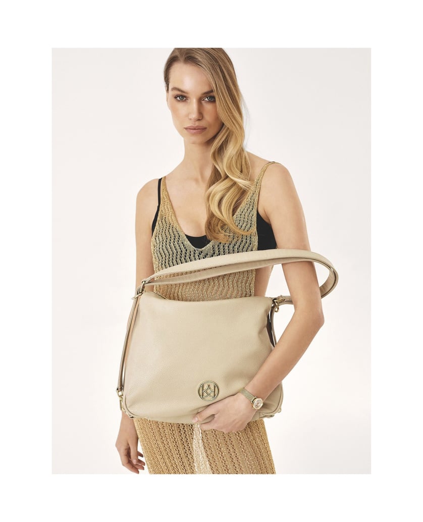Kazar-Urban-leather-handbag-in-beige-color-béžová