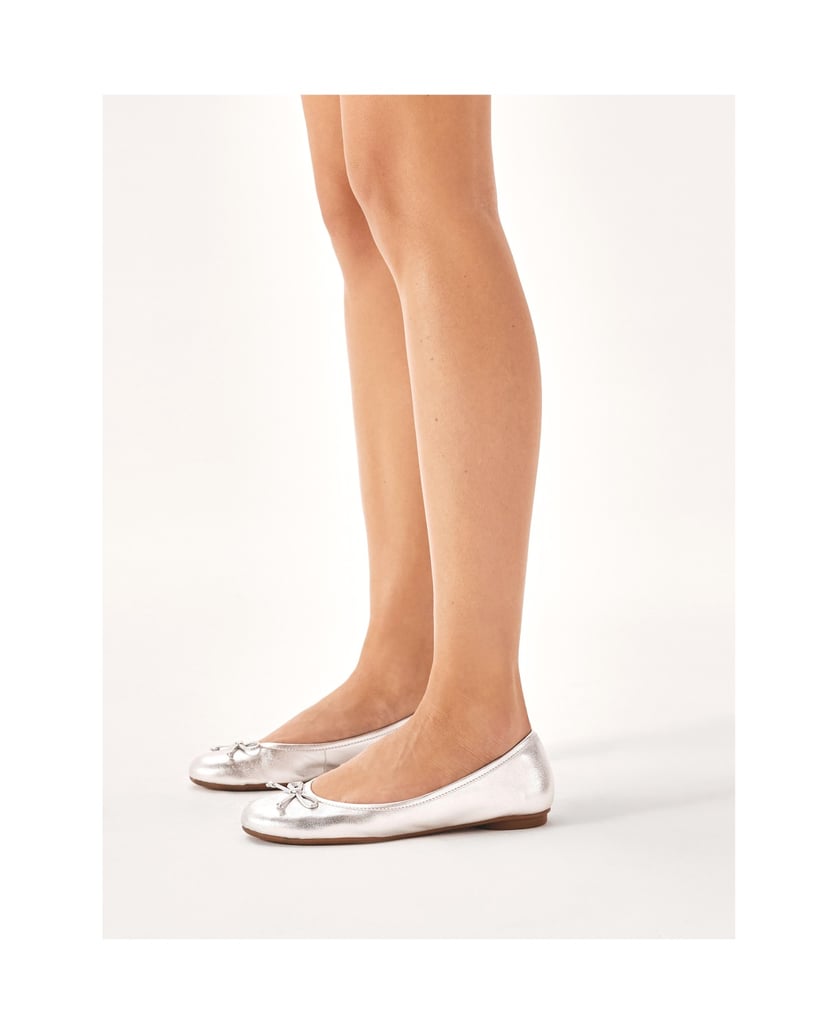 Kazar-Klassische-Ballerinas-mit-runder-Nase-in-silber