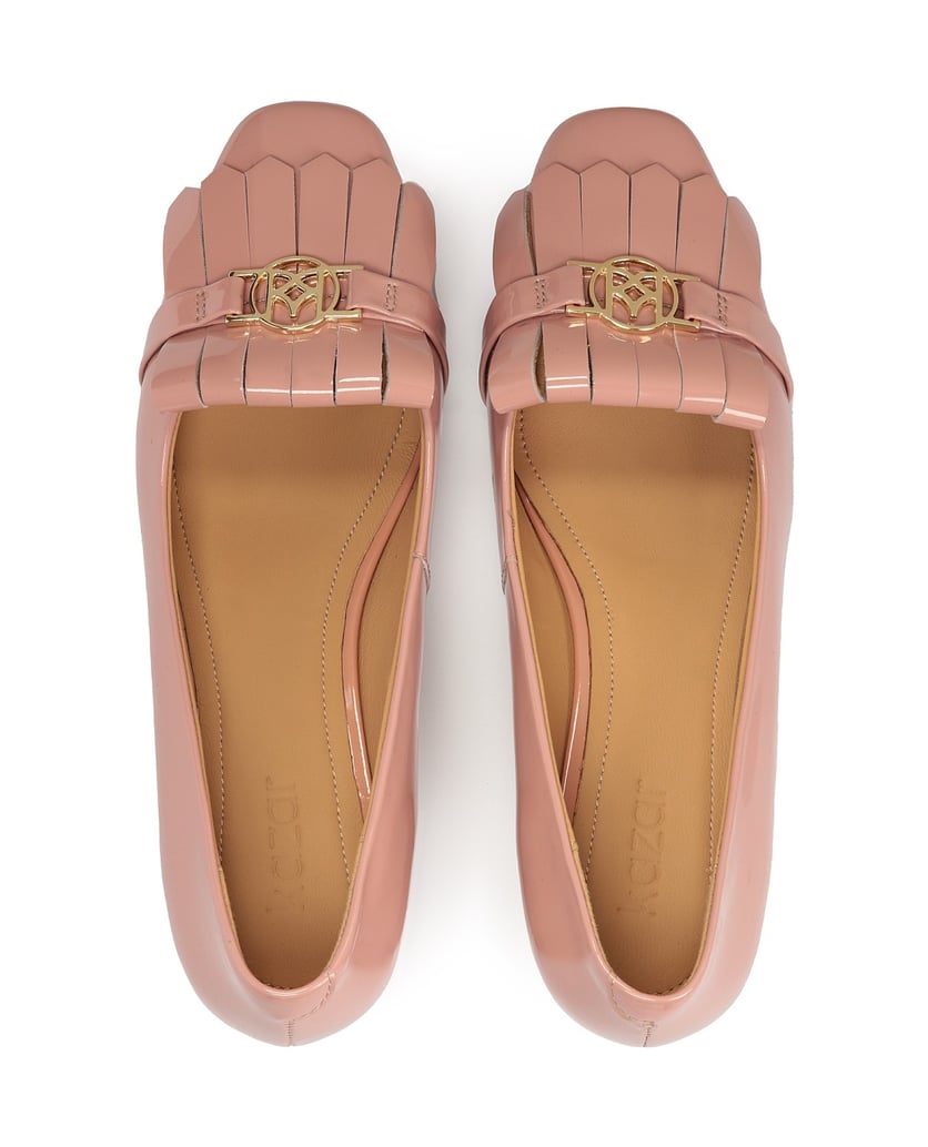 Kazar-Lackierte-Pumps-mit-Verzierung-auf-der-V-pink