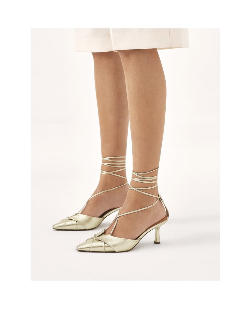 Kazar-Open-heel-pumps-in-gold-color-zlatá