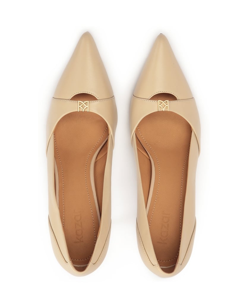Kazar-Stiletto-Pumps-mit-ausgeschnittenem-Schaft-auf-der-Vorderseite-beige