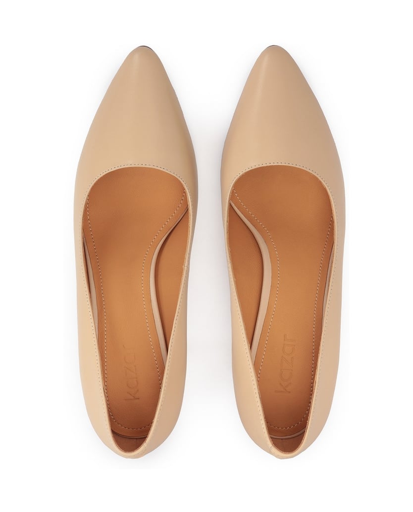 Kazar-Minimalistische-Pumps-aus-beigem-Leder-beige