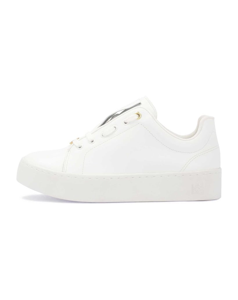 Kazar-White-minimalist-sneakers-on-a-simple-sole-biela