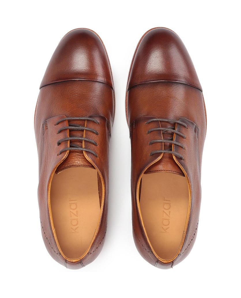 Kazar-Lederschuhe-mit-Rosettenverzierung-an-de-braun