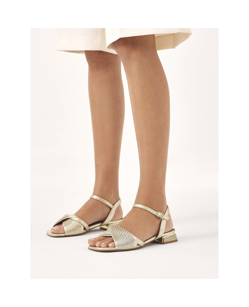 Kazar-Gold-flat-heeled-sandals-zlatá