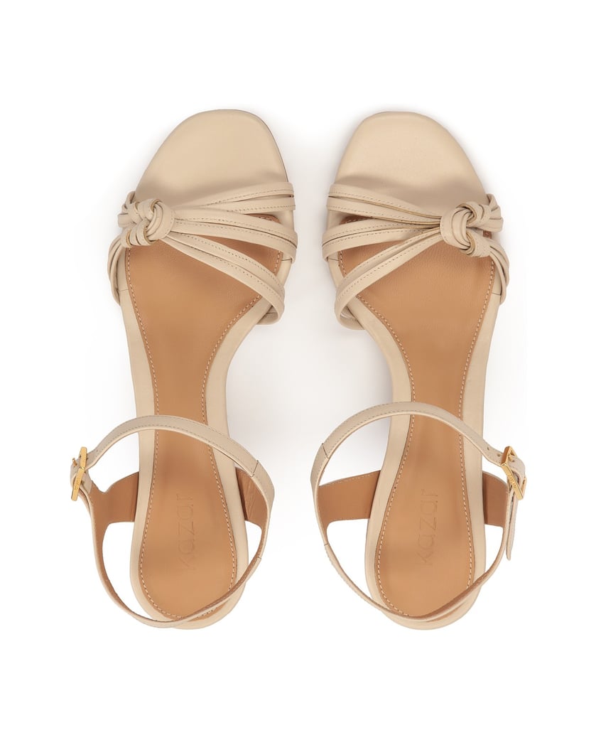 Kazar-Minimalistische-beige-Pfostensandalen-beige