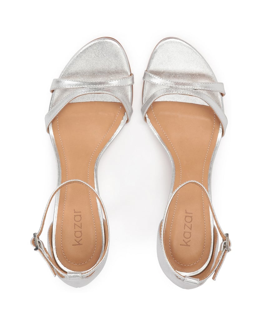 Kazar-Timeless-silver-sandals-with-duck-heel-strieborná