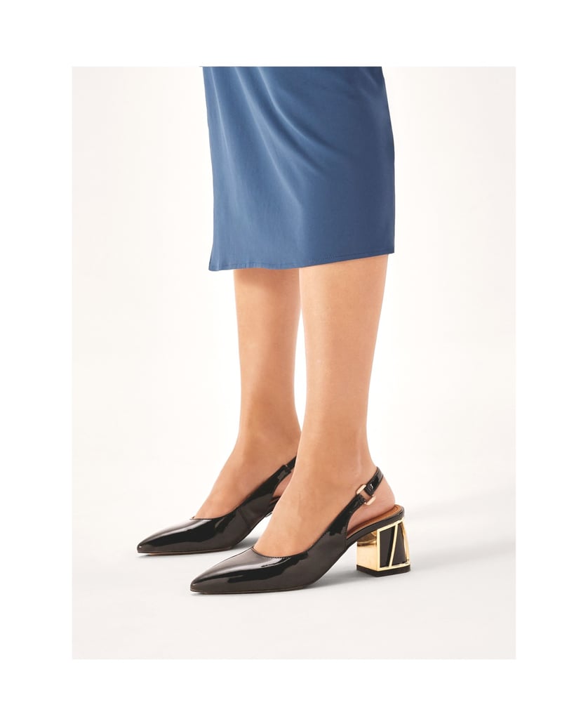 Kazar-Pumps-aus-Lackleder-mit-offener-Ferse-und-verziertem-Absatz-schwarz