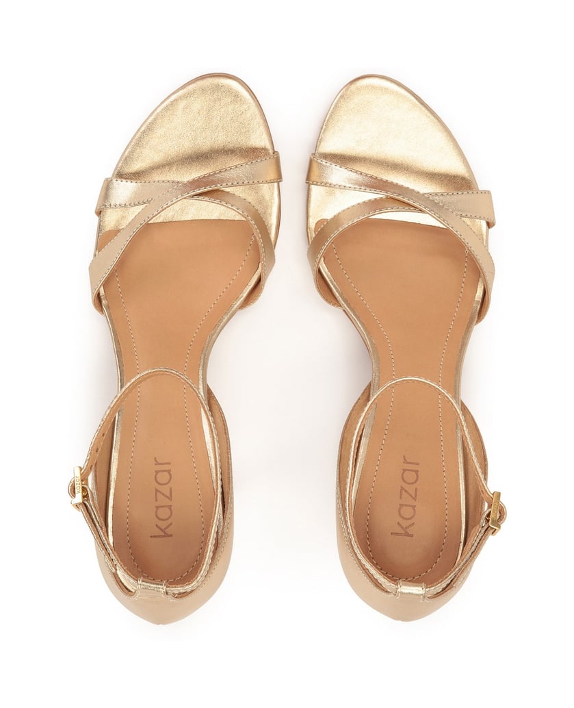 Kazar-Goldfarbene-Sandalen-mit-zwei-sich-kreuz