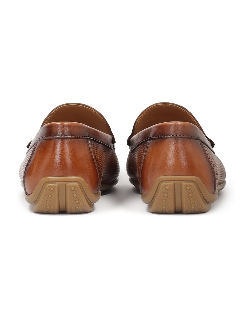 Kazar-Airy-leather-moccasins-with-perforations-ťavia