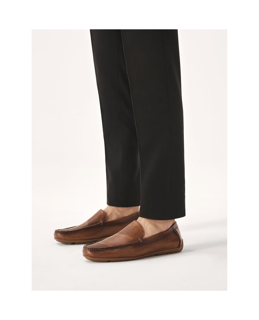 Kazar-Airy-leather-moccasins-with-perforations-ťavia