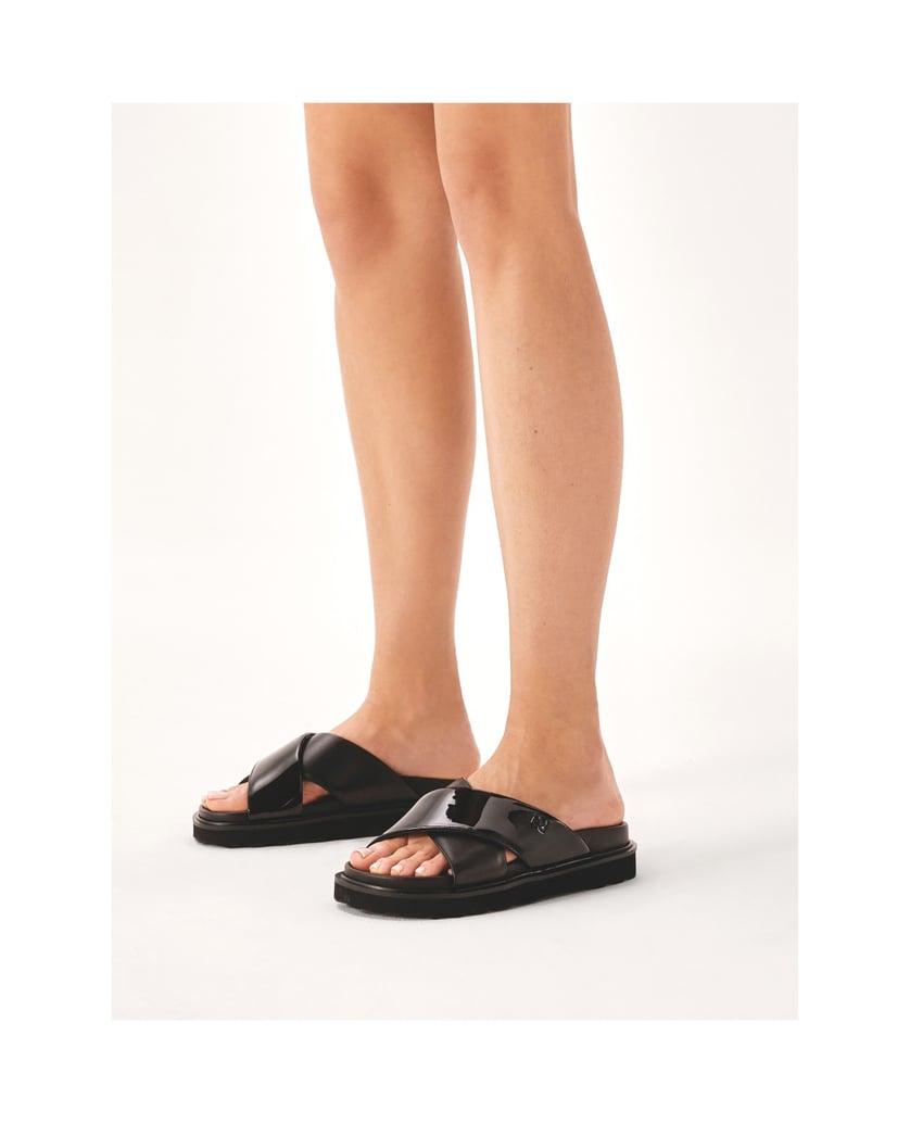 Kazar-Schwarze-Pantoletten-aus-zwei-Arten-von-schwarz