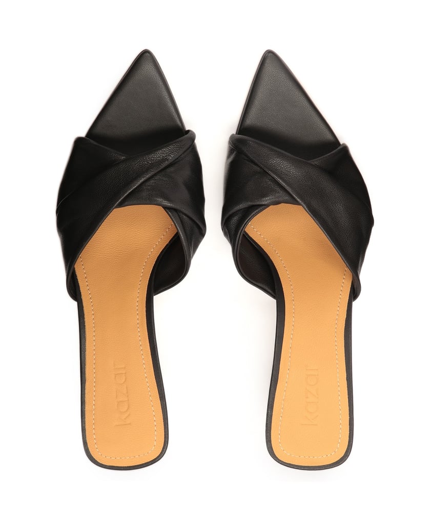 Kazar-Spitz-zulaufende-Pantoletten-aus-schwarz-schwarz