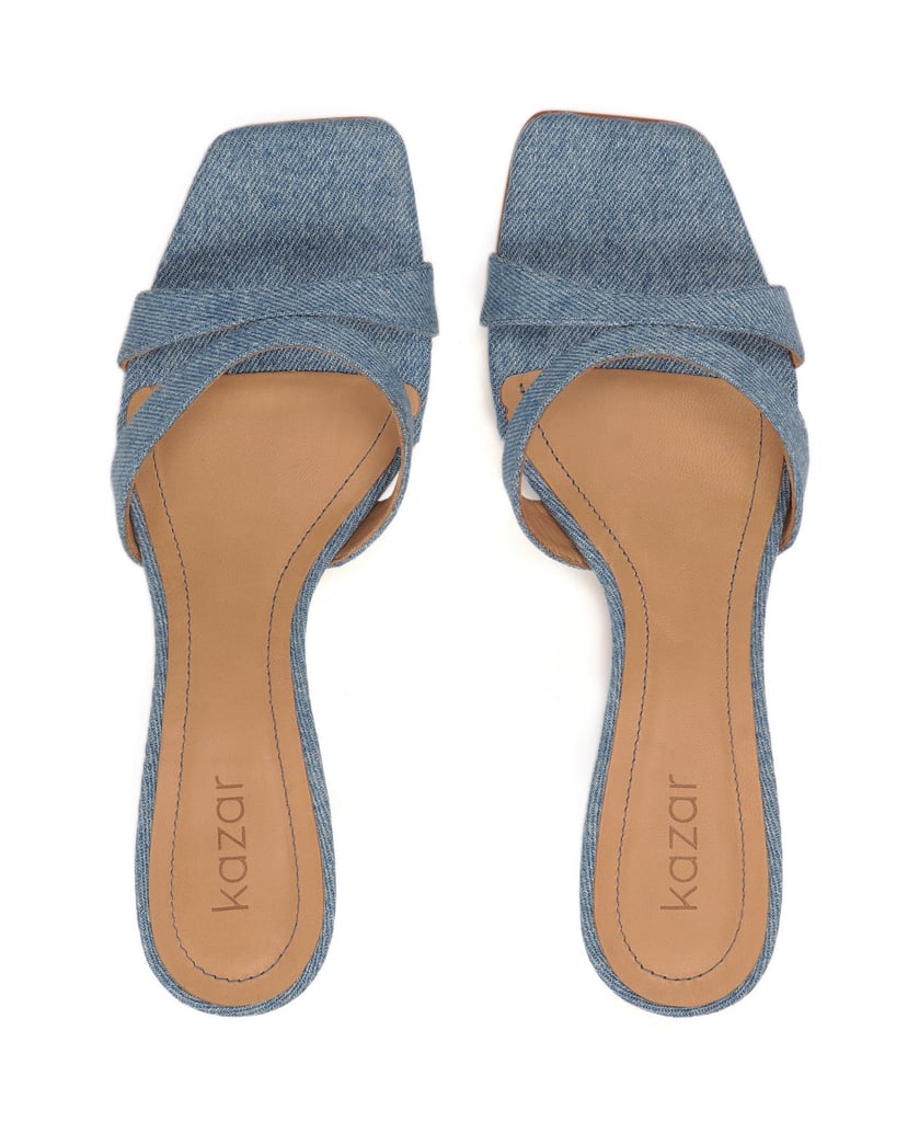 Kazar-Pantoletten-aus-Denim-mit-zwei-Riemen-au-blau