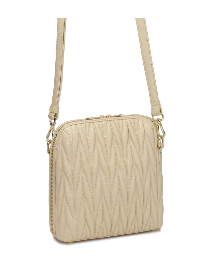 Kazar-Beige-handbag-with-striking-quilting-béžová