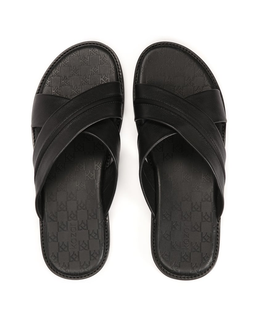 Kazar-Mens-leather-slides-with-criss-cross-straps-černá