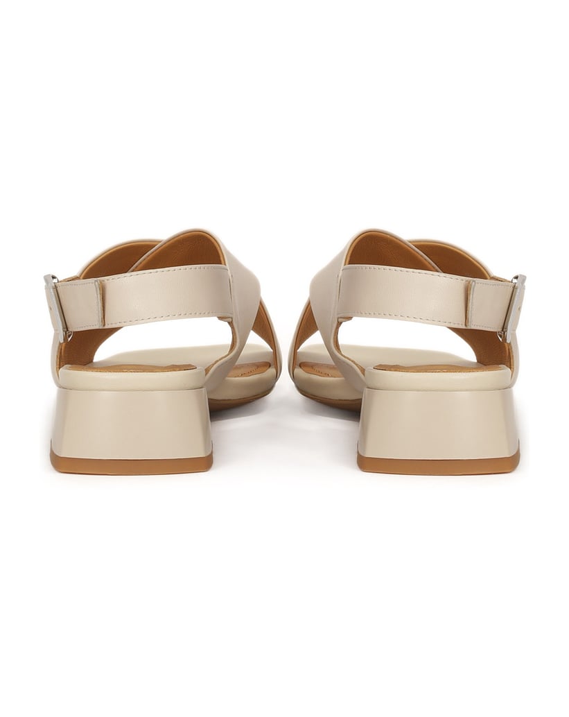 Kazar-Leather-sandals-on-a-low-heel-béžová