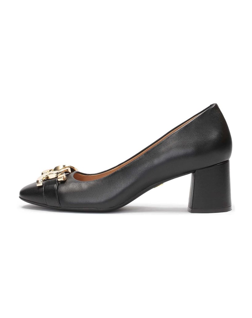 Kazar-Black-wide-heel-pumps-embellished-with-chain-links-černá