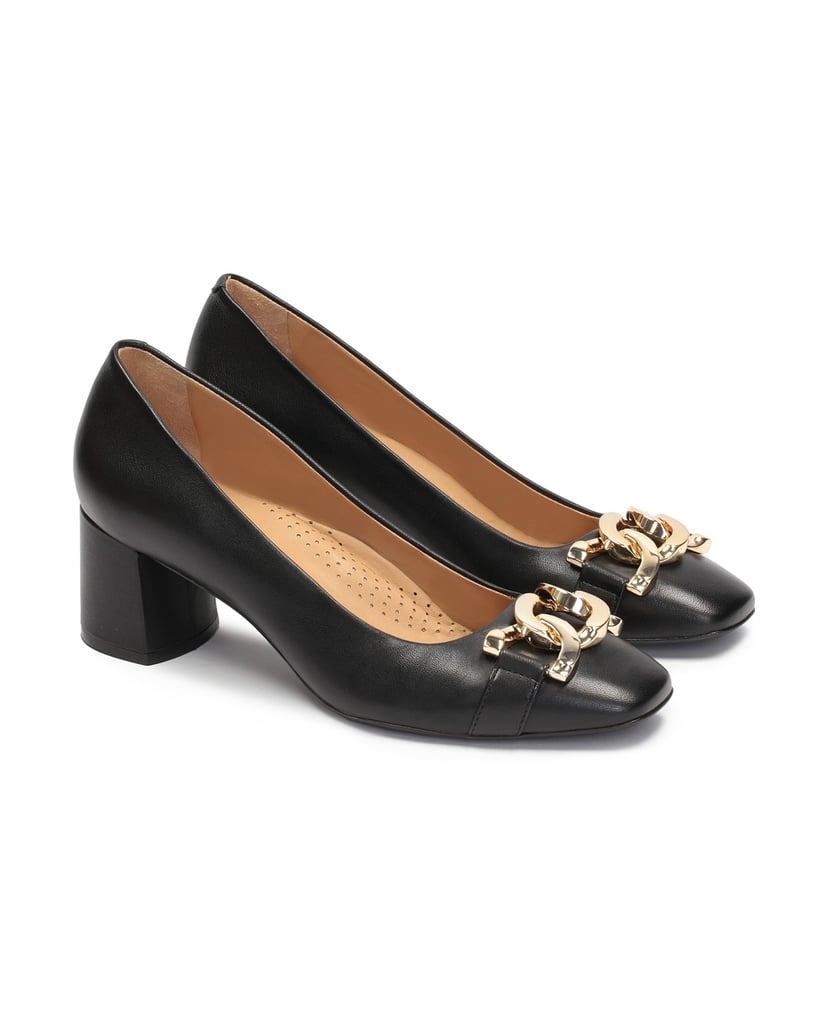 Kazar-Black-wide-heel-pumps-embellished-with-chain-links-černá
