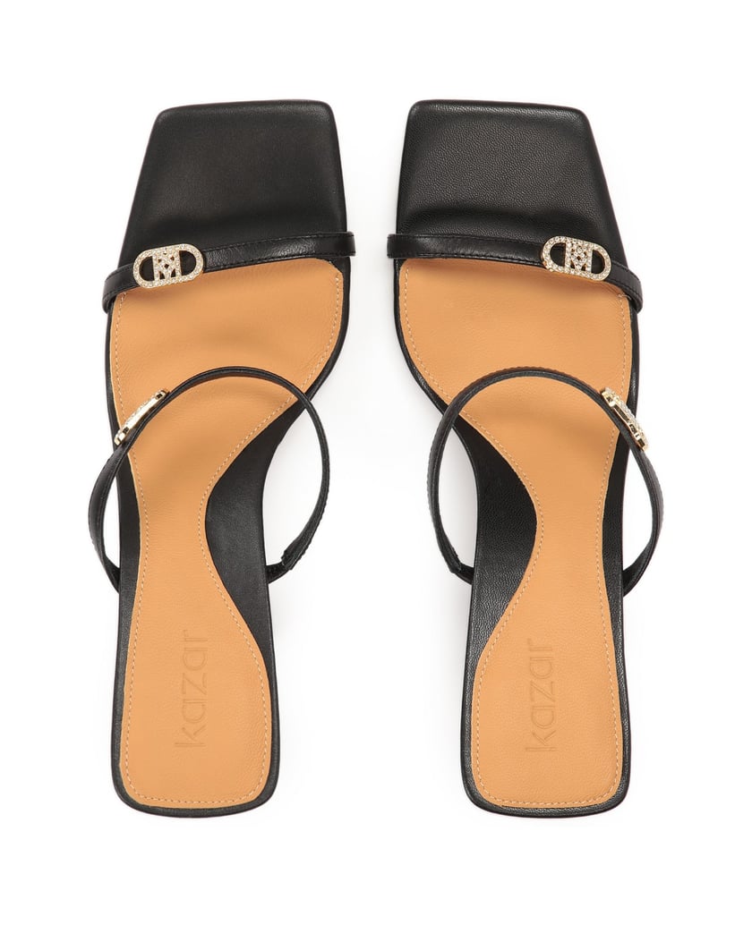 Kazar-Quadratische-Pantoletten-mit-dünnen-Riem