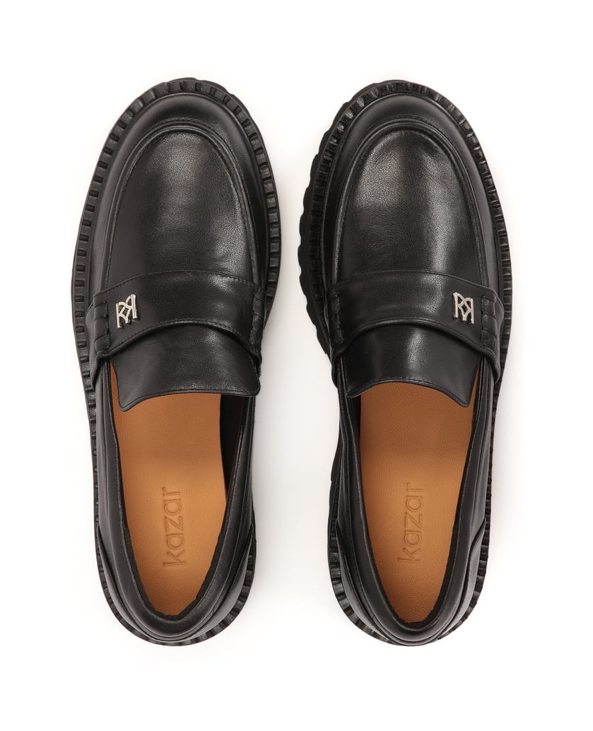 Kazar-Black-shoes-on-a-treaded-sole-čierna
