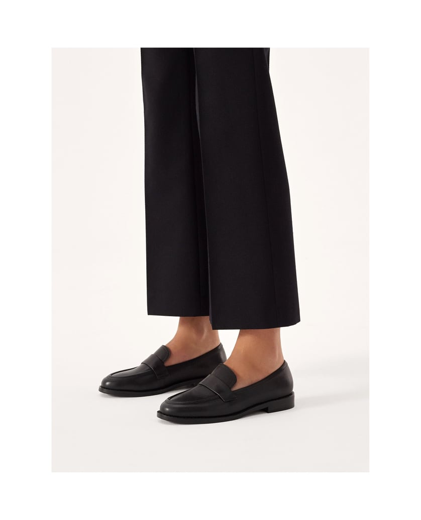 Kazar-Schwarze-Slipper-im-Minimalstil-schwarz