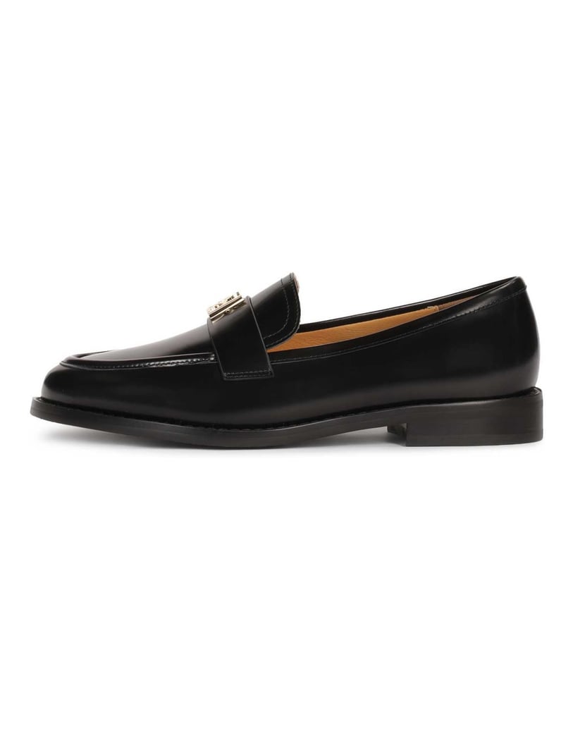 Kazar-Lightweight-slip-on-shoes-with-jewelry-embellishment-čierna