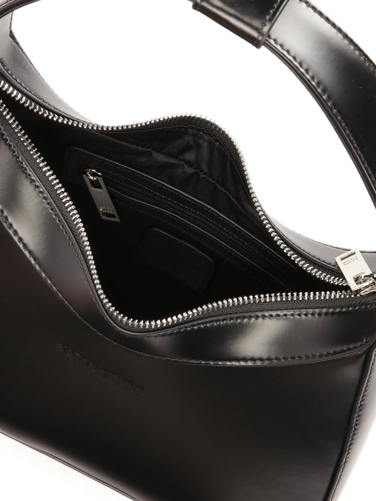 Kazar-Studio-Schlichte-schwarze-Handtasche-mit-glatte