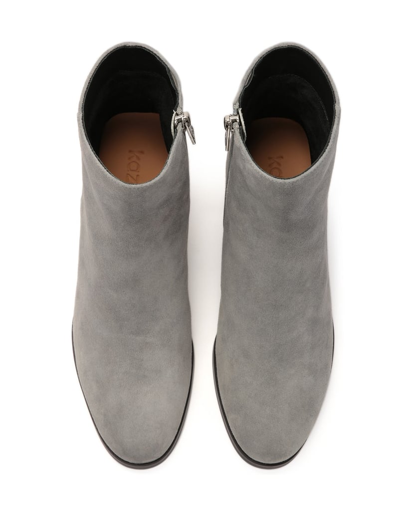 Kazar-Suede-grey-boots-with-decorative-heel-šedá