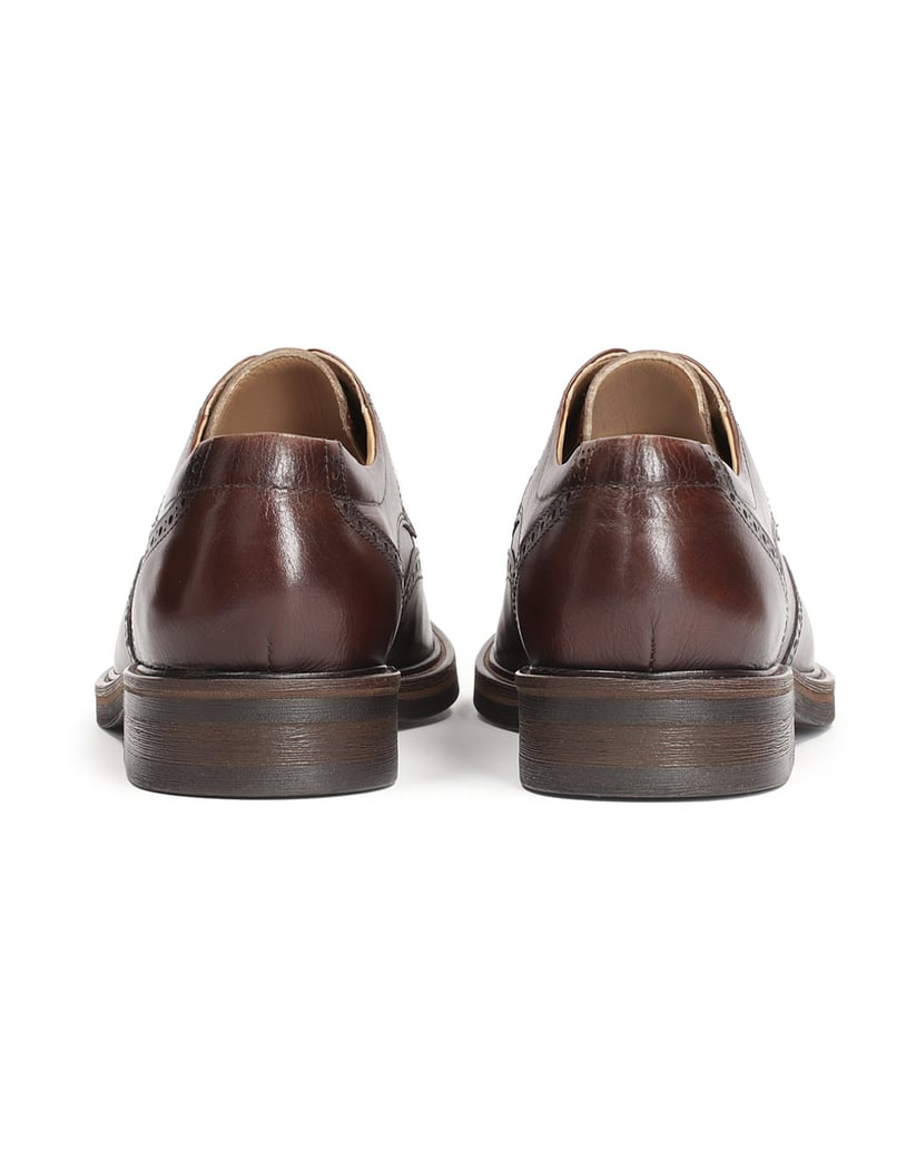 Kazar-Braune-Schuhe-mit-Ornamenten