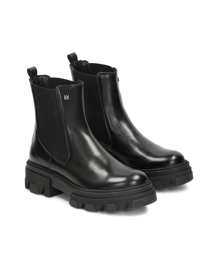 Kazar-Leather-boots-on-a-thick-sole-with-elastic-inserts-černá