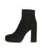 černá