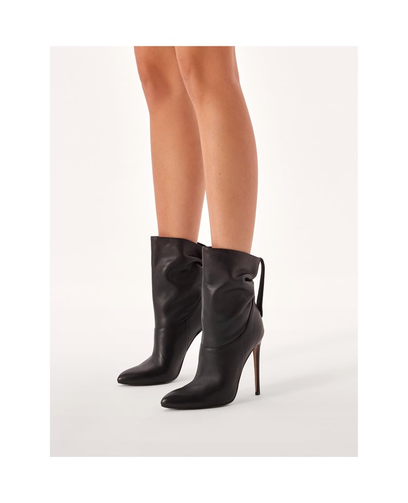 Kazar-Slip-on-boots-with-crinkle-upper-čierna