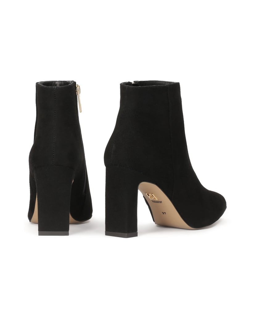 Kazar-Schwarze-spitz-zulaufende-Stiefel-aus-we-schwarz