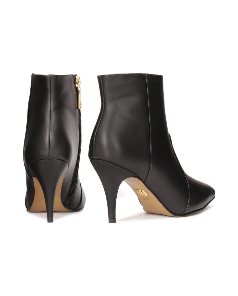 Kazar-Minimalistische-schwarze-Stiefel-mit-spi