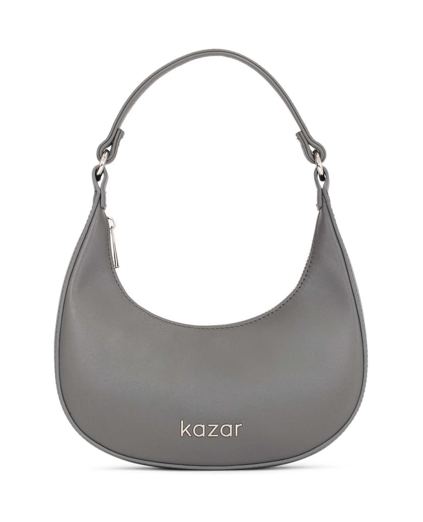 Kazar-Schlanke,-halbmondförmige-Ledertasche-zu