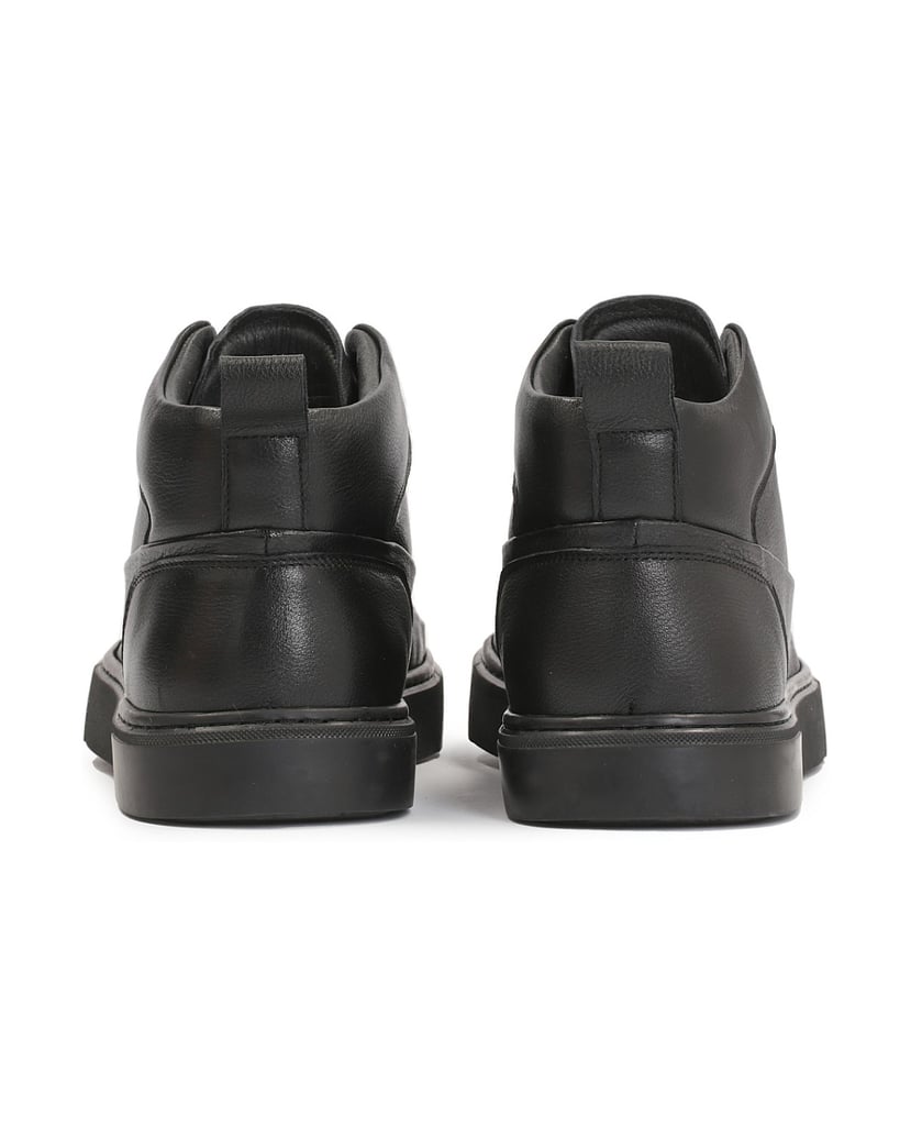 Kazar-Herrensneaker-aus-Leder-in-trendiger-Aus-schwarz