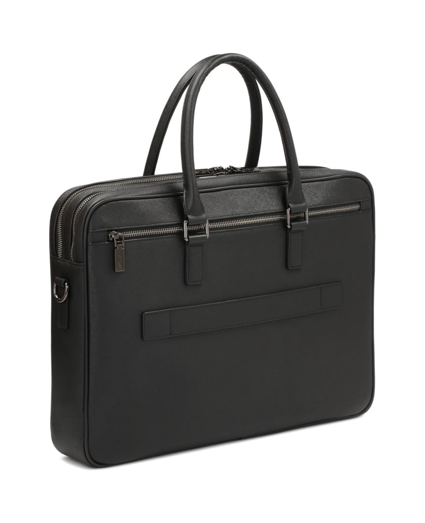 Kazar-Schwarze-Herrenhand--und-Schulteraktenta