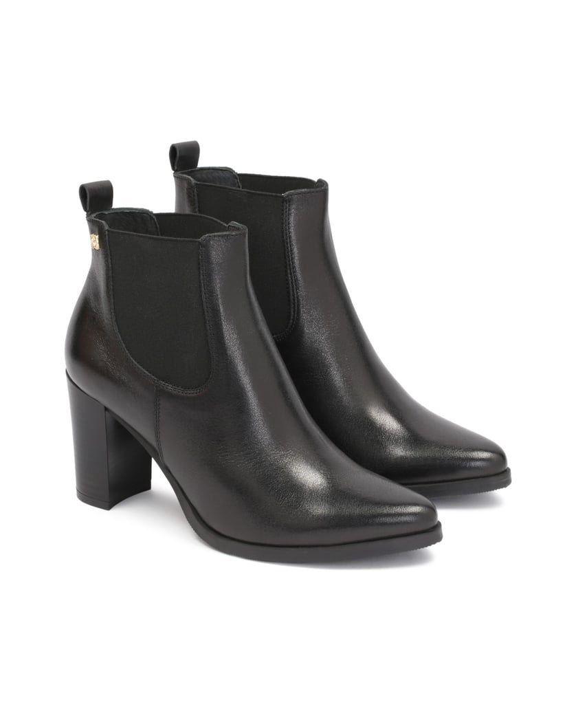 Kazar-Black-minimalistic-booties-with-elastic-rubbers-in-the-upper-čierna