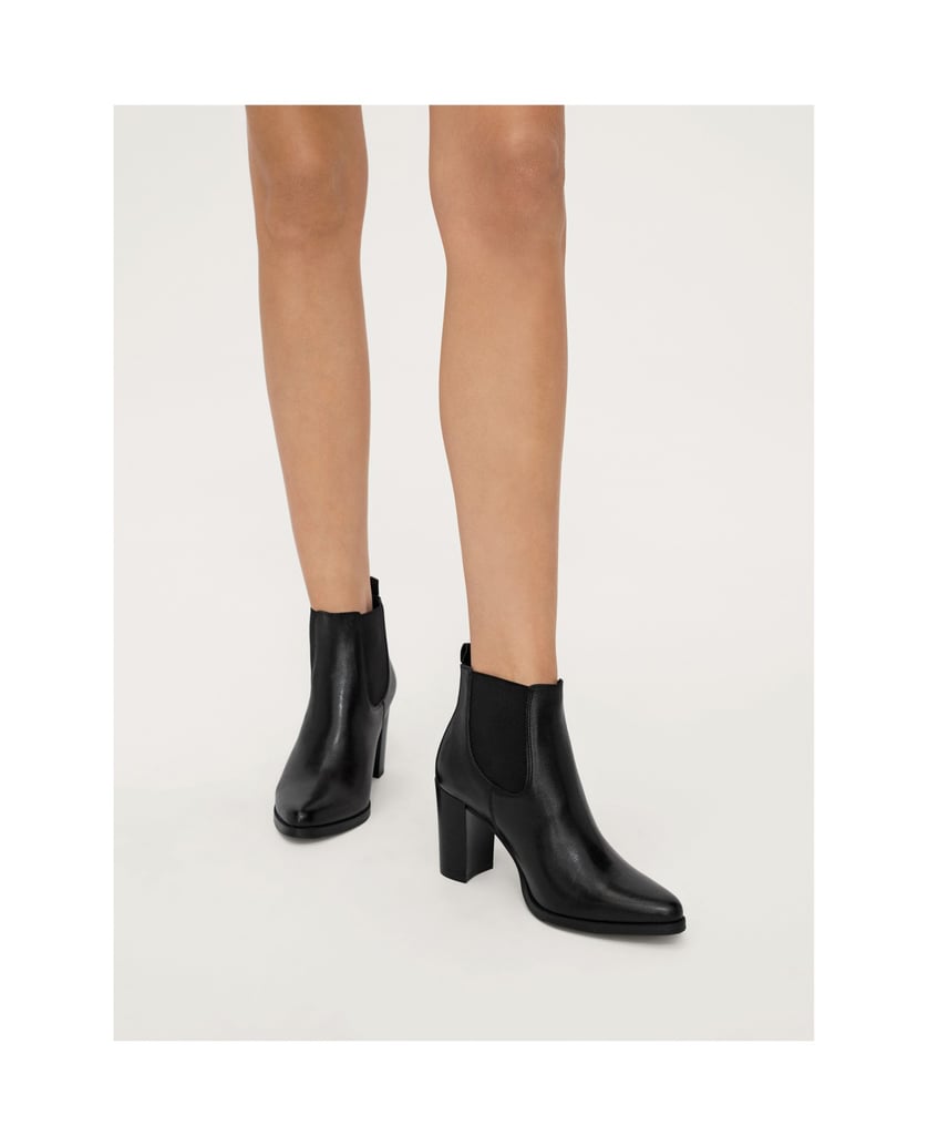 Kazar-Black-minimalistic-booties-with-elastic-rubbers-in-the-upper-čierna