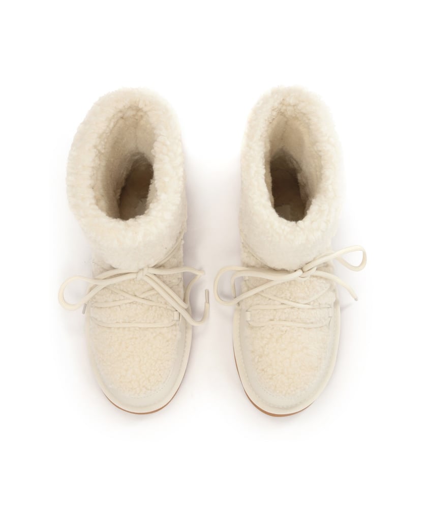 Kazar-Cream-snow-boots-on-a-brown-sole-biela