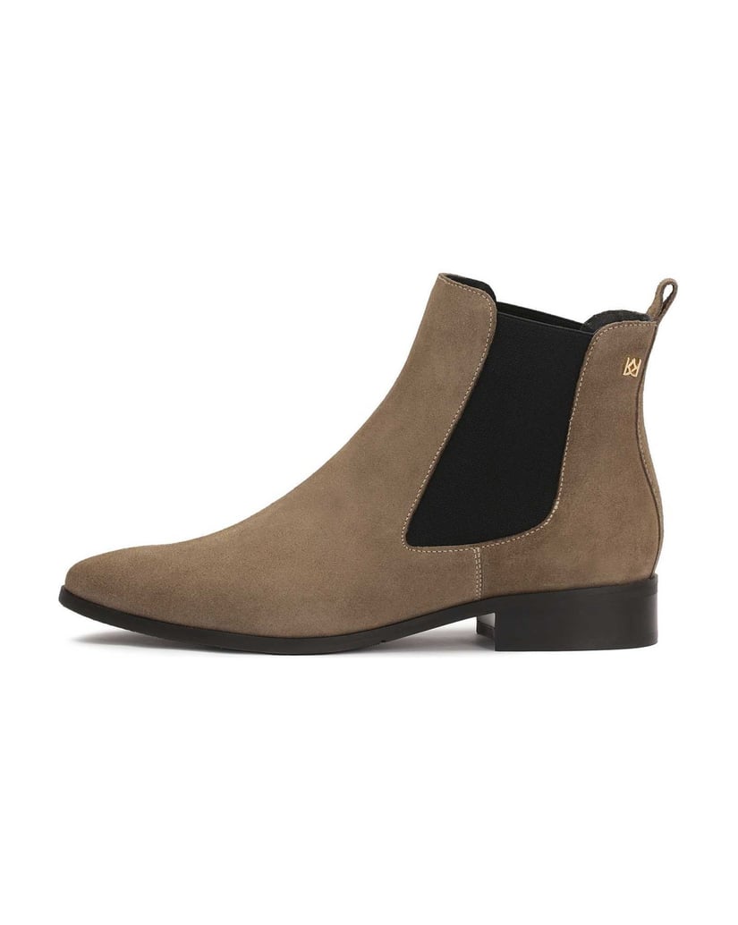 Kazar-Taupe-colored-suede-Chelsea-boots-tmavošedá