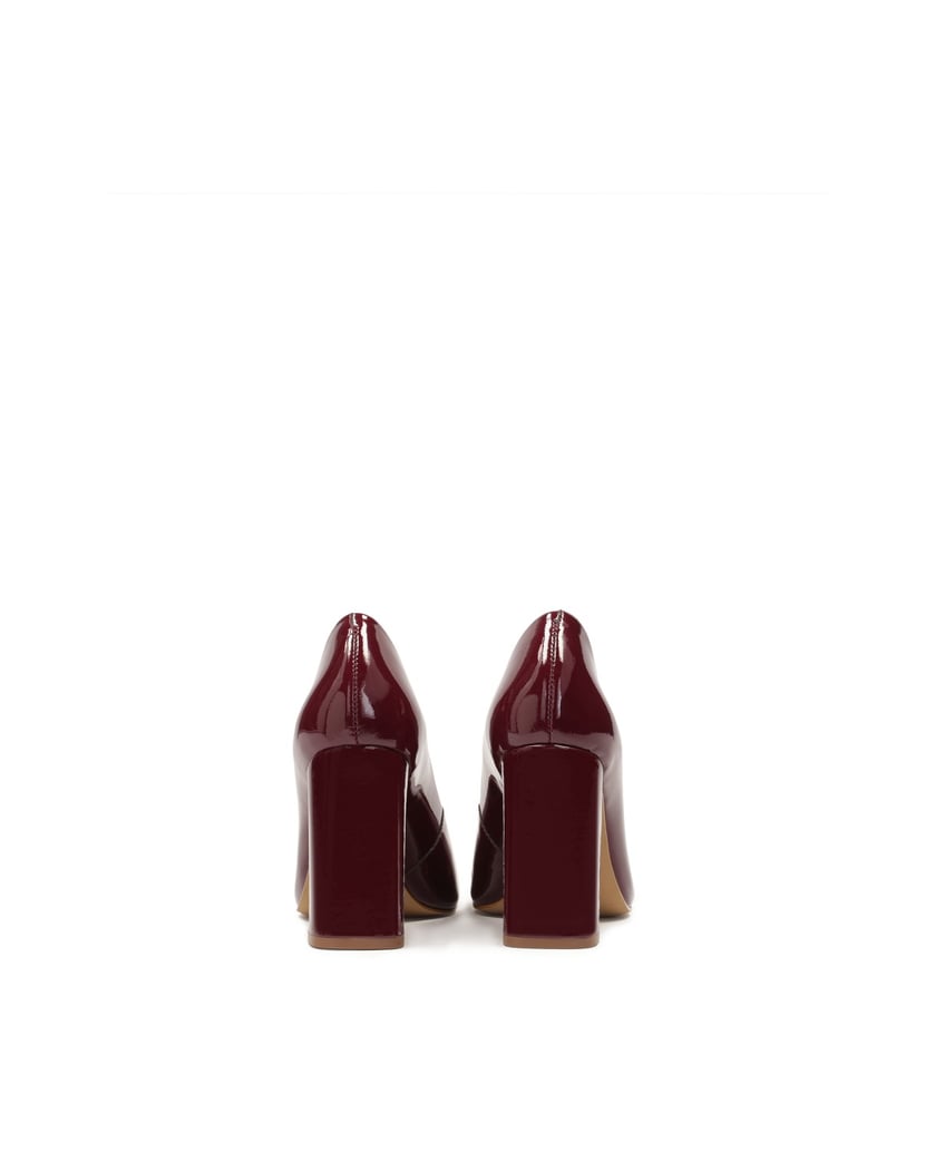 Kazar-Maroon-patent-leather-pumps-with-a-wide-heel-červená