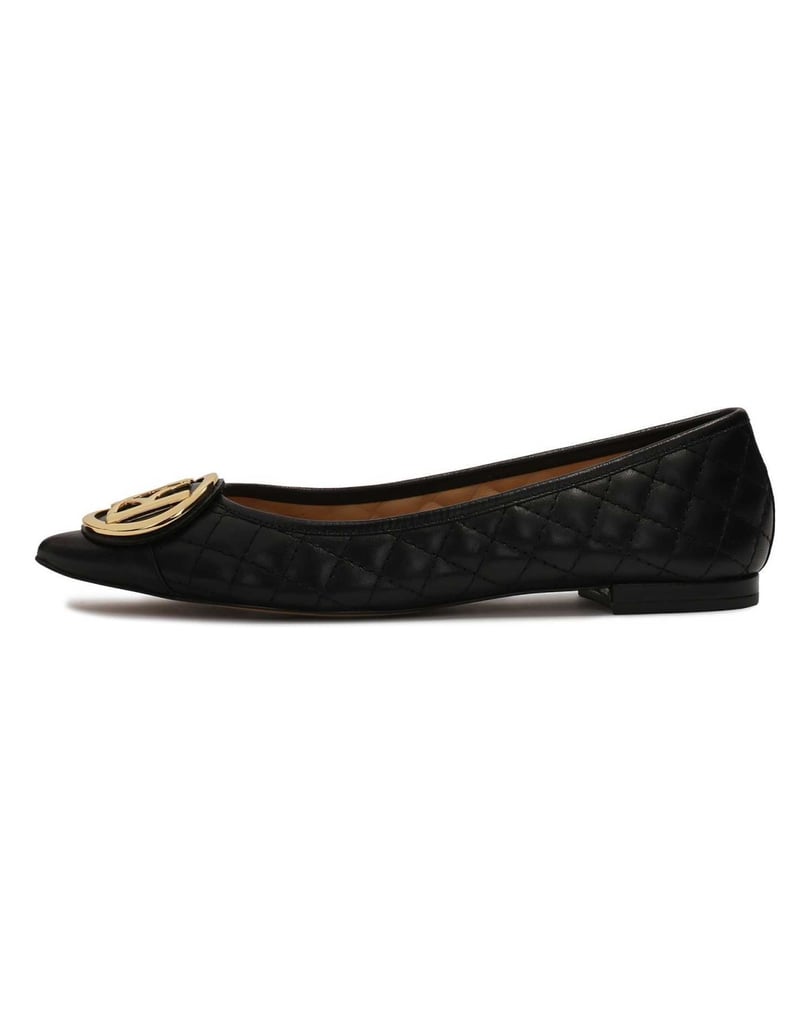 Kazar-Flat-quilted-monogrammed-pumps-čierna