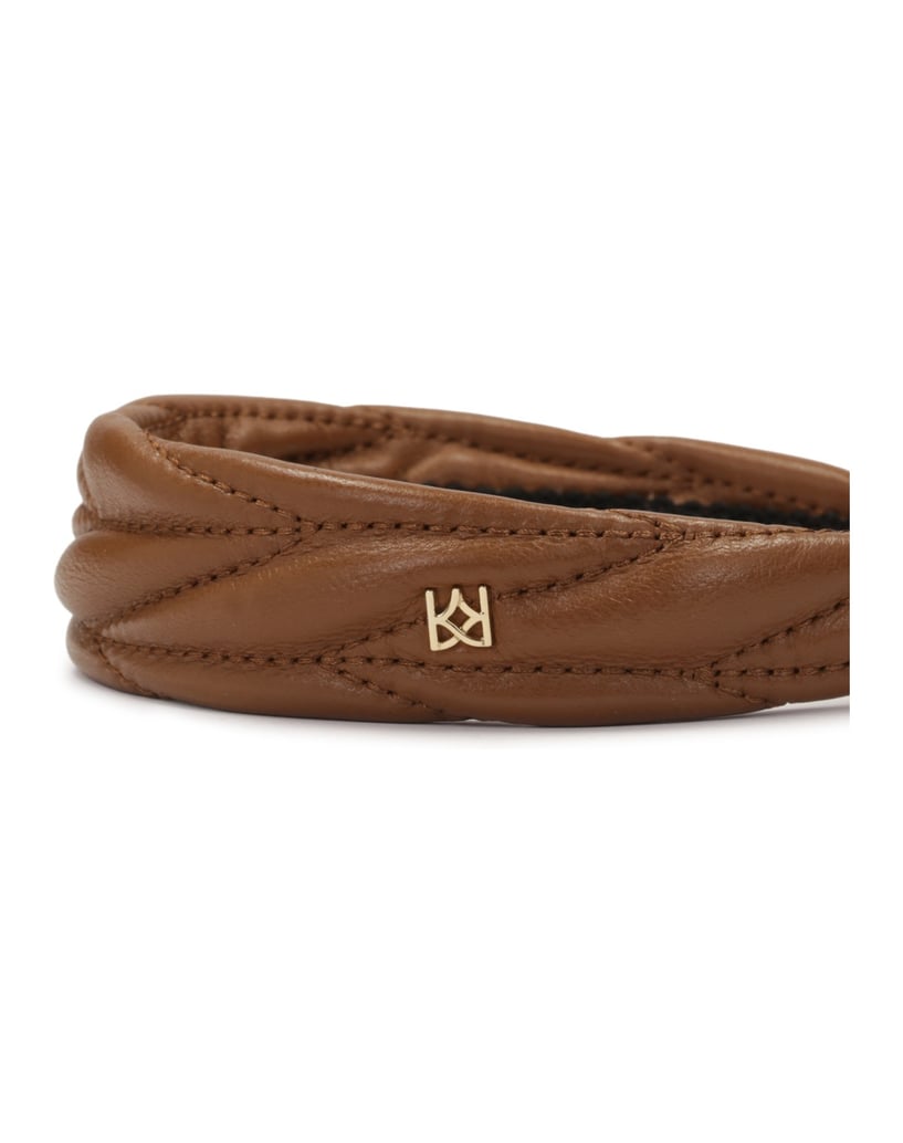 Kazar-Eleganter-Leder-Haarreif--mit-kleinem-KAZAR-Monogramm-camel