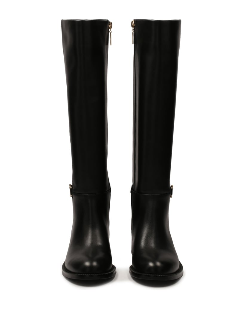 Kazar-Simple-leather-boots-with-a-metal-monogram-čierna