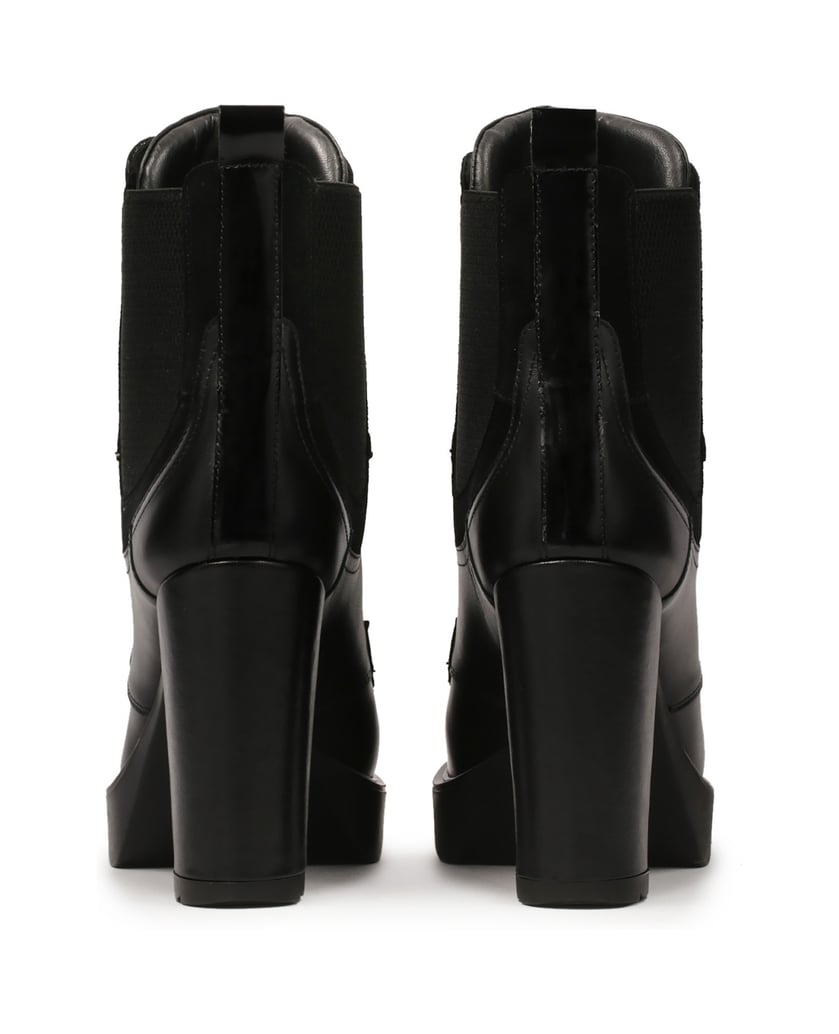 Kazar-Schnürstiefel-mit-Absatz-und-Plateau-schwarz