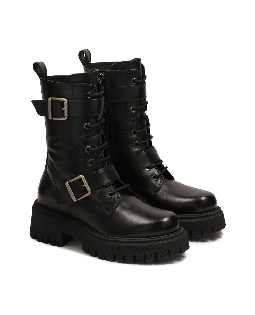 Kazar-High-boots-decorated-with-straps-with-buckles-černá